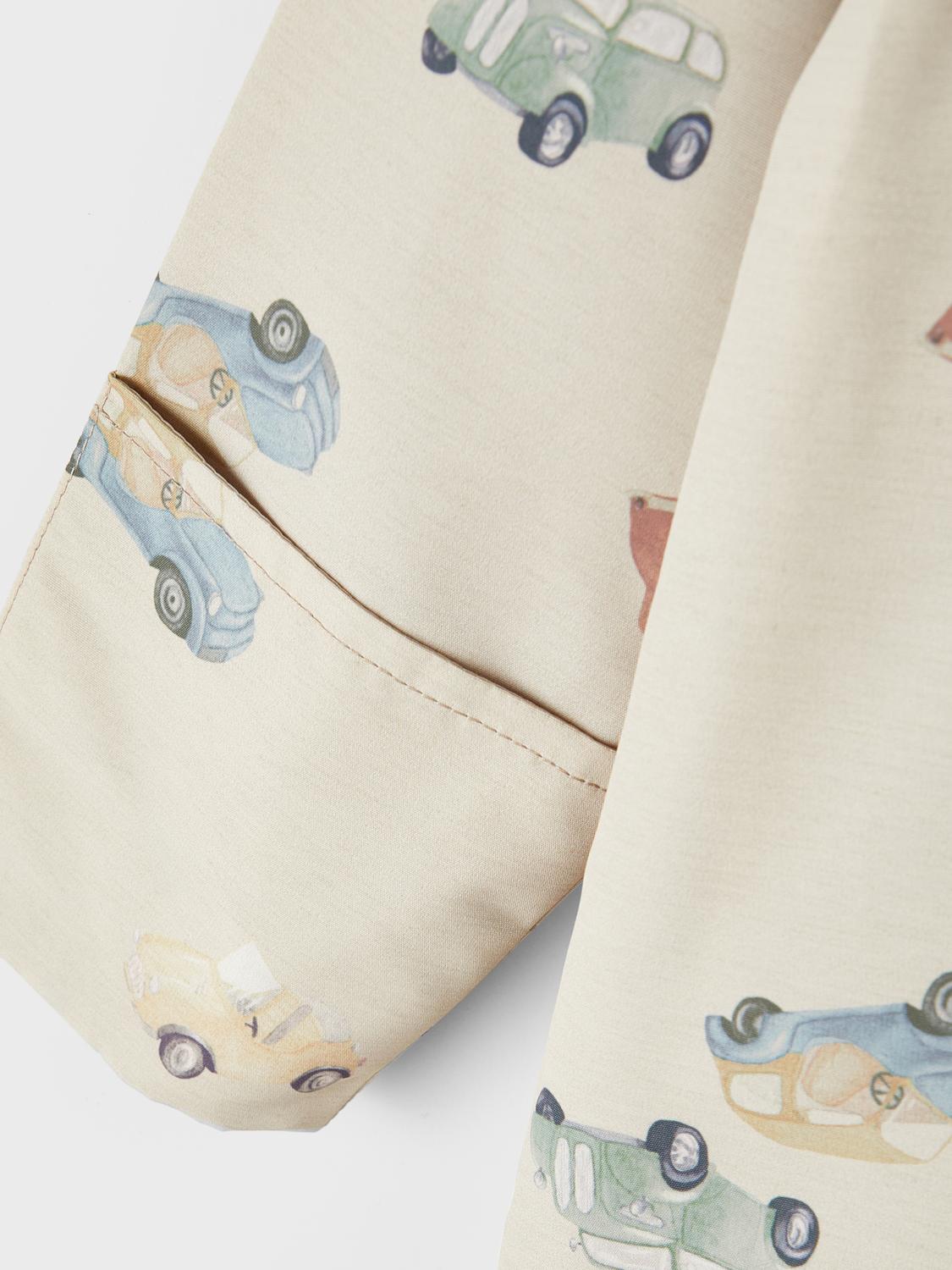 model_shot-front_full